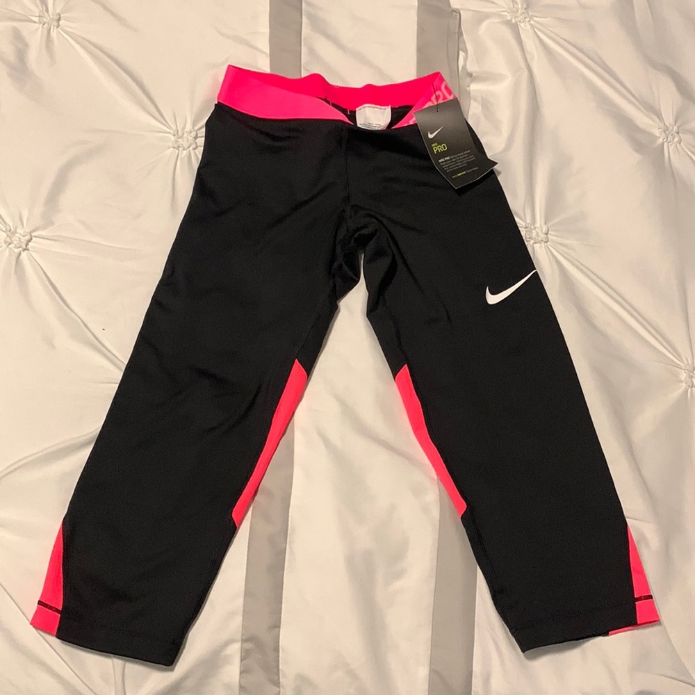 Nike pro leggings nwt